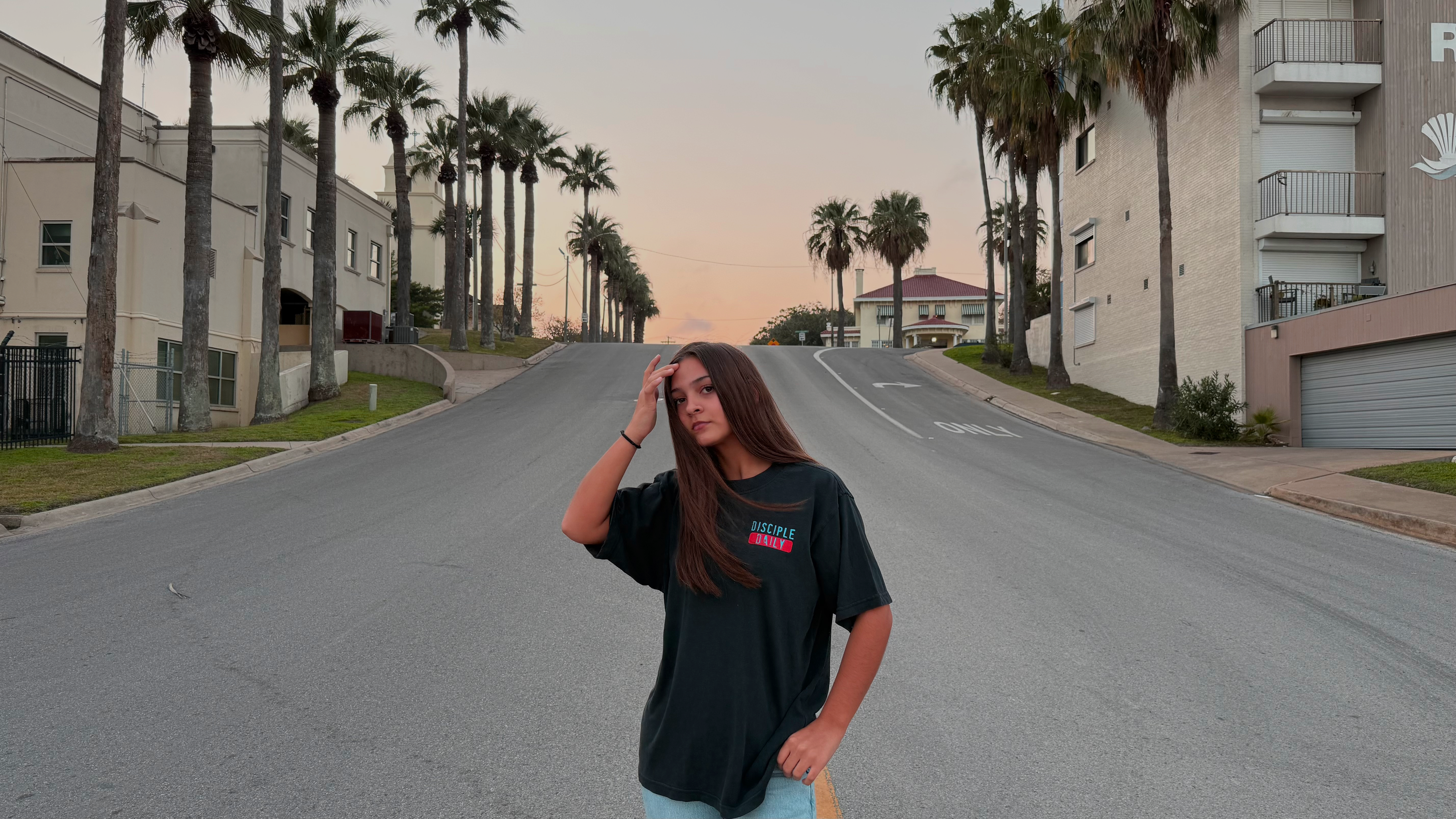 Disciple Daily Oversized Disciple T Shirt (Luke 9:23)